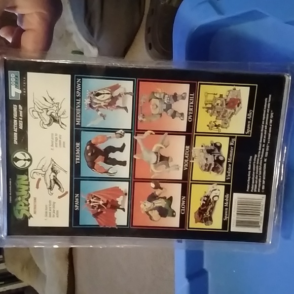 Todd Toys Spawn Violator black variant - Picture 4 of 4